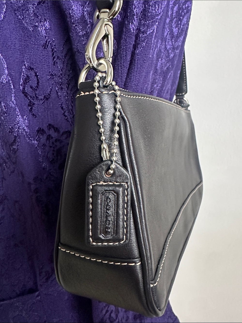 Y2K Coach 7785 Hamptons Demi Pouch Black Leather Bag Purse Old Money Minimalist - Picture 4 of 10